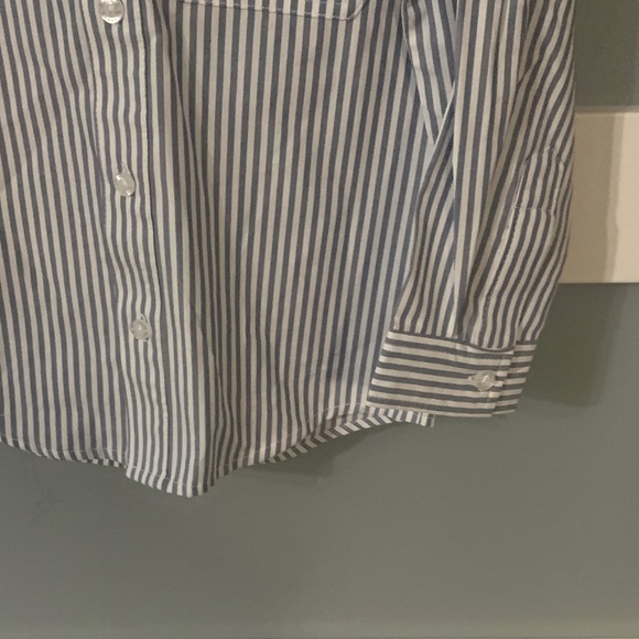 Lucky Brand kids Navy and White Striped Shirt - Picture 2 of 4
